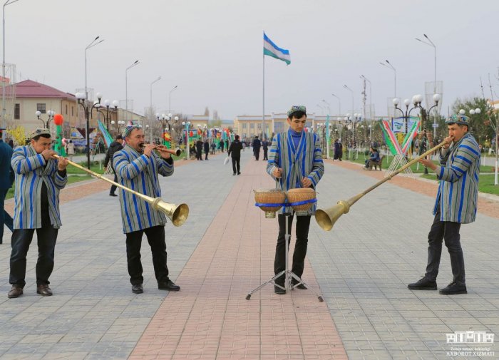 ЯНГИЛАНИШ, МЕҲР-ОҚИБАТ ВА ҚАДР-ҚИММАТ АЙЁМИ МУБОРАК БЎЛСИН, АЗИЗ ЗОМИНЛИКЛАР!